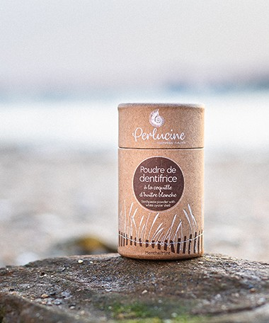 Poudre de dentifrice à la coquille d'huitre...