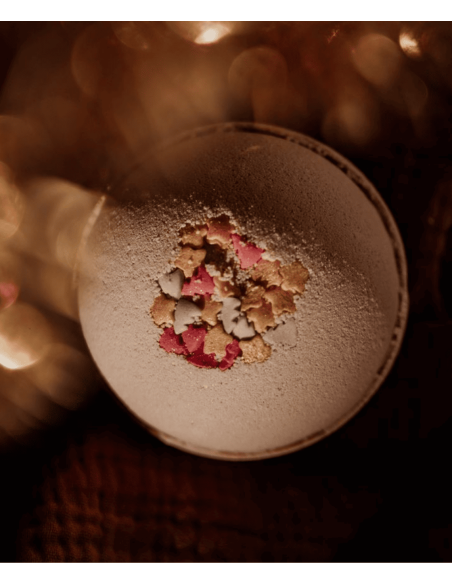 Bombe de bain festive aux épices de Noël avec beurre de karité bio